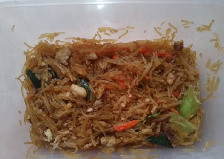 Bihun goreng daging sapi