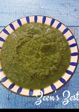 A picture of Peanuts and Coriander Green Chutney.