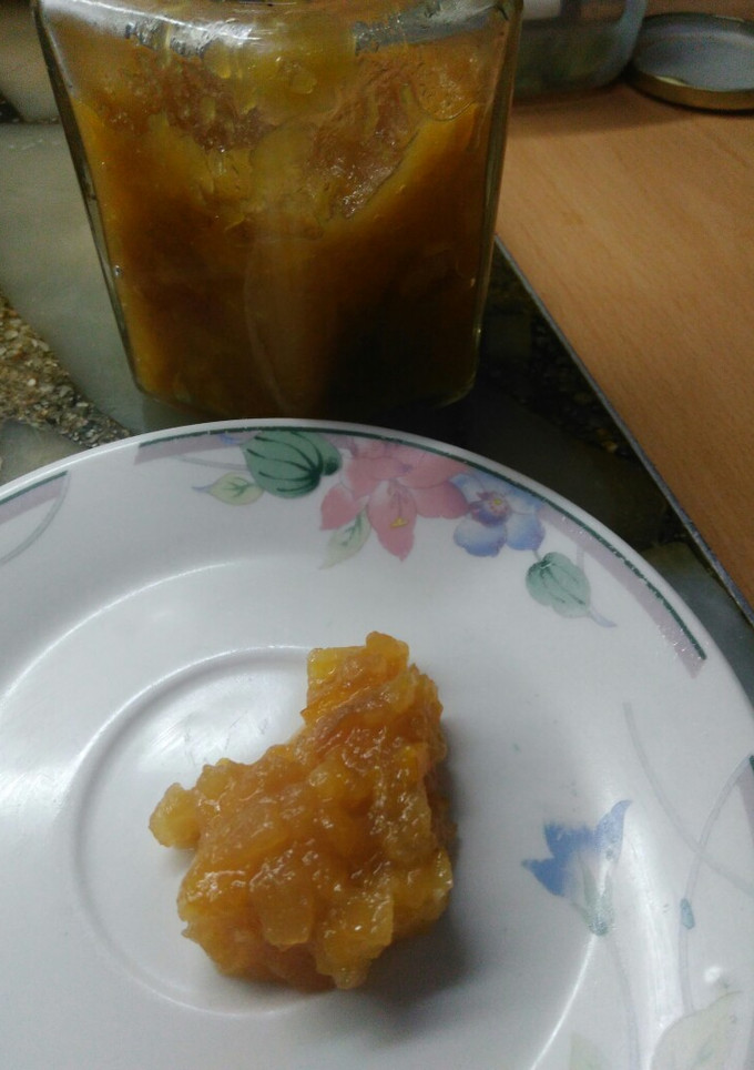 Una foto de Mermelada con una manzana una naranja reducida en azúcar 🍏🍎🍊