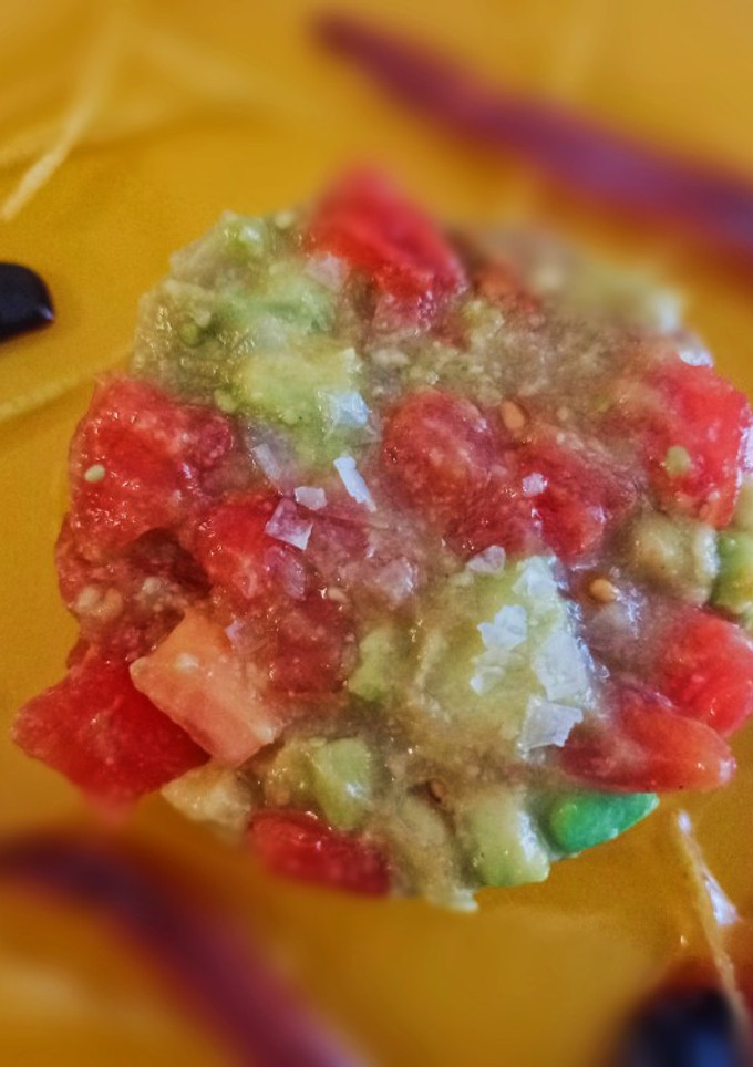 Una foto de Tartar de tomate🍅🍅🍅🍅