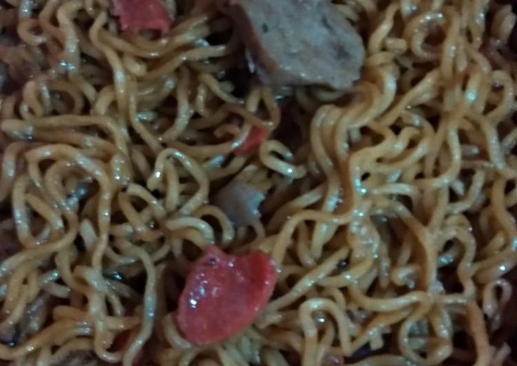 3.Mie keriting sosis bakso bumbu kecap