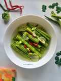 Sayur bening buah kelor