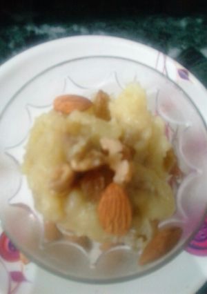 A picture of Aloo ka halwa.