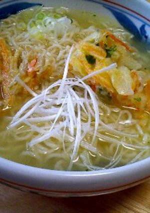 A picture of Surprisingly Light Tempura Shio Ramen.