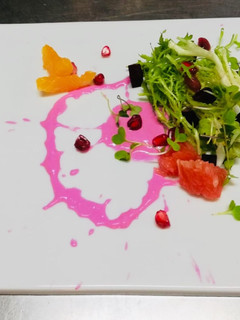 Una foto de Ensalada de remolacha y cítricos