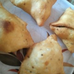 A picture of Samosa.