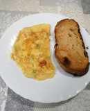 270. Tortilla a la francesa de esqueixada de bacallà