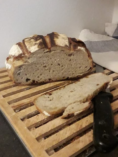 Kovászos kenyér recept fotója