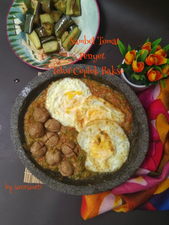 Foto resep Sambel Tomat Penyet Telur Ceplok Bakso