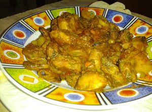Una foto de Guisado de mejillones y pepitonas con patatas y guisantes