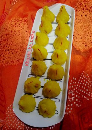 કેસર રવા મોદક (Kesar Rava Modak Recipe In Gujarati) રેસીપી મુખ્ય ફોટો
