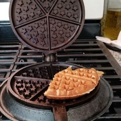 A picture of Cast Iron Waffles.