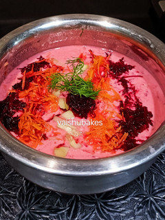 A picture of Beetroot Mixed Vegetable Raita.