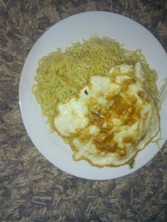 Easy Way Make Recipe Plain noodle and egg that is Can Pamper Your Tongue, Addictive}