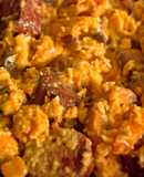 Huevos pericos con chorizo