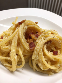 Foto di Carbonara con guanciale croccante al profumo di Tartufo