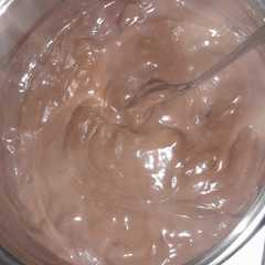 Una foto de Cremas de chocolate con leche en polvo o la de bolsita