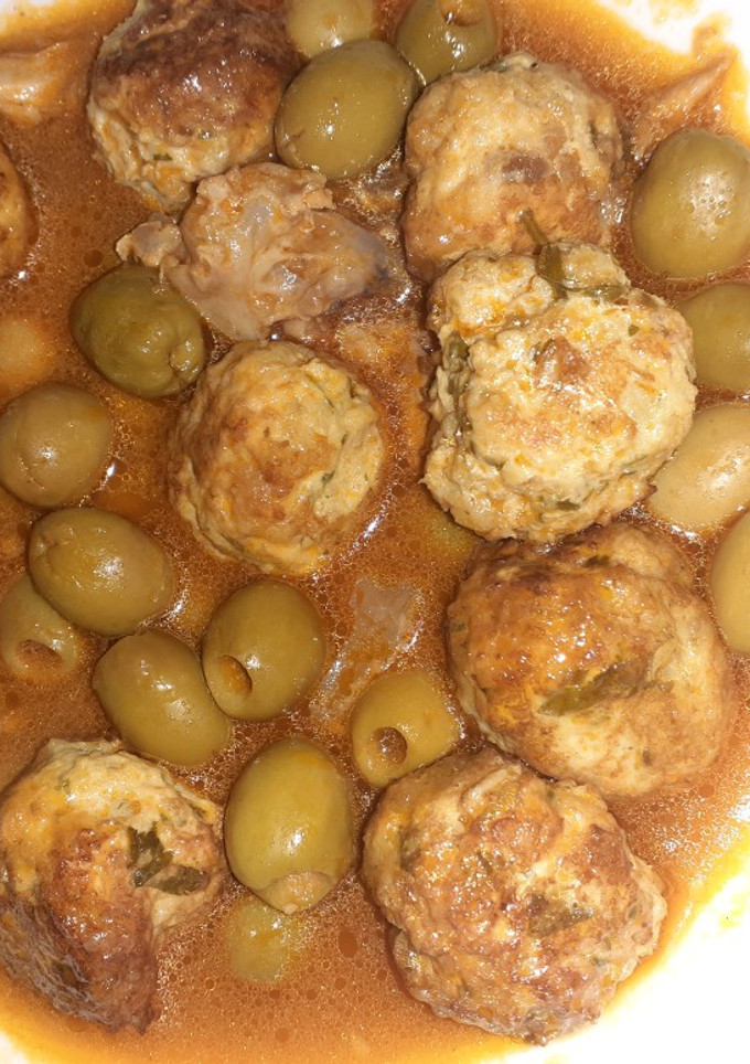 صورة لوصفة زيتون بكفتة الدجاج ❤❤❤🤤