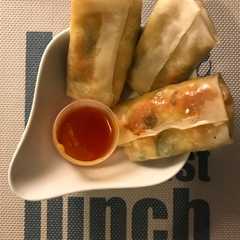 รูปของ Spring roll isi batagor