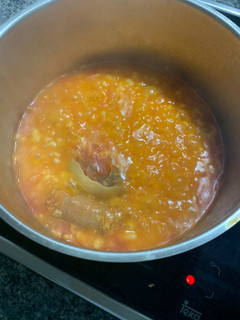 Una foto de Alubias o fabada de mi abuela Carmela