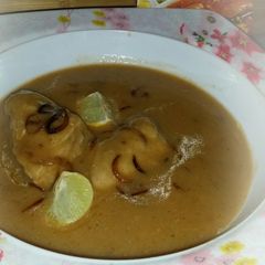 A picture of Chicken nihari.