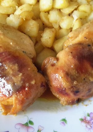 Foto principal de Pollo al horno con miel y mostaza