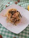 Linguine porro e mandorle