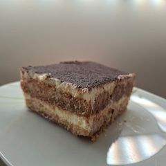 A picture of Tiramisu.