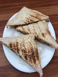 A picture of Veg Grill Sandwich.