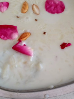 શક્કરિયા ની ખીર (Sweet potato ની Kheer recipe in Gujarati) રેસીપી મુખ્ય ફોટો