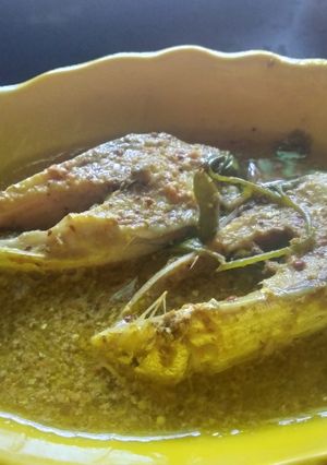 ভাপা ইলিশ (bhapa illish recipe in Bengali) রেসিপির প্রধান ছবি