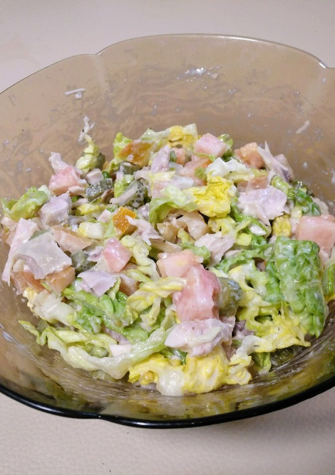 Una foto de Aprovechando restos: ensalada de pollo asado