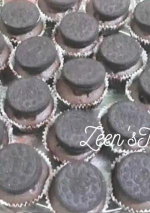 A picture of Oreo And Chocolate Cupcakes.