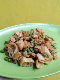Foto resep Oseng temcanghu (tempe, kacang, tahu)