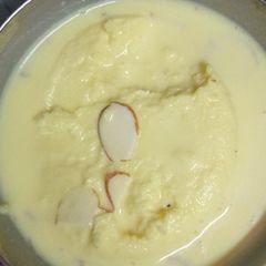 A picture of Bread rasmalai.