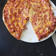 A picture of Pizza.
