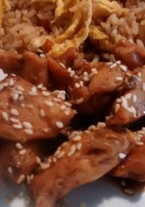 Una foto de Trocitos de pollo con jengibre