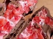 A picture of chocolate covered strawberries