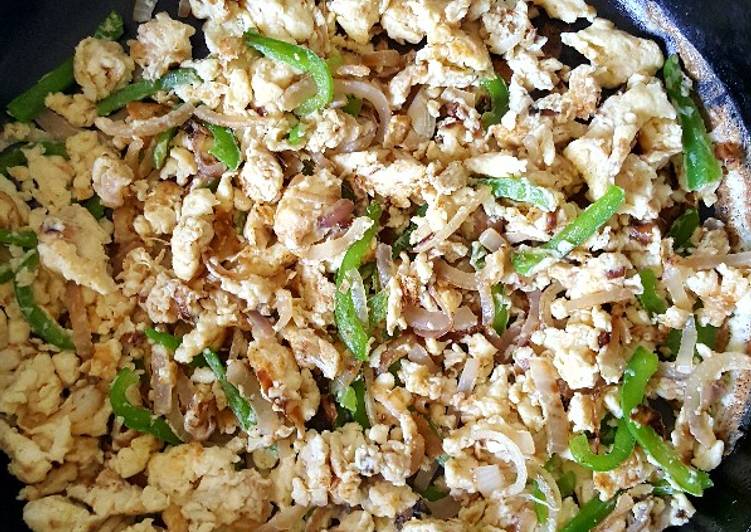 Step-by-Step Guide to Make Perfect Onion Pepper Scrambled Eggs