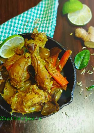 মৌরি গন্ধরাজী মুরগি (Mouri gondhoraji murgi recipe in Bengali) রেসিপির প্রধান ছবি