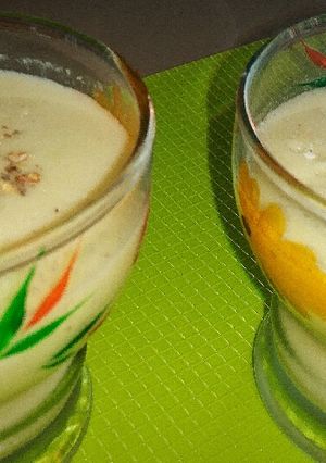 A picture of Raw mango banana smoothie.