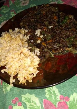 Una foto de Omelette vegano de espinaca y zanahoria