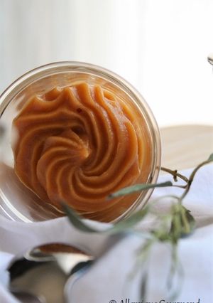 Une photo de Crème de patates douces au caramel {sans gluten, sans lait, sans oeufs }