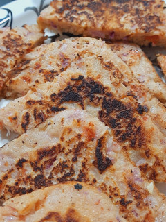 A picture of Bread sooji toast.