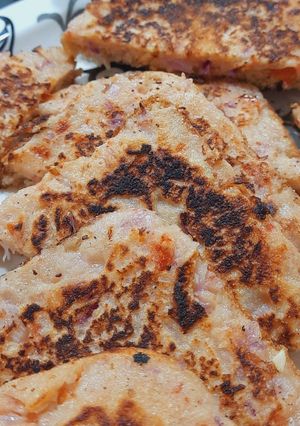 A picture of Bread sooji toast.