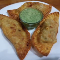 Samosa recipe, D shape samosa, #iftarspecial #Ramadanspecial A picture of Samosa recipe, D shape samosa, #iftarspecial #Ramadanspecial.