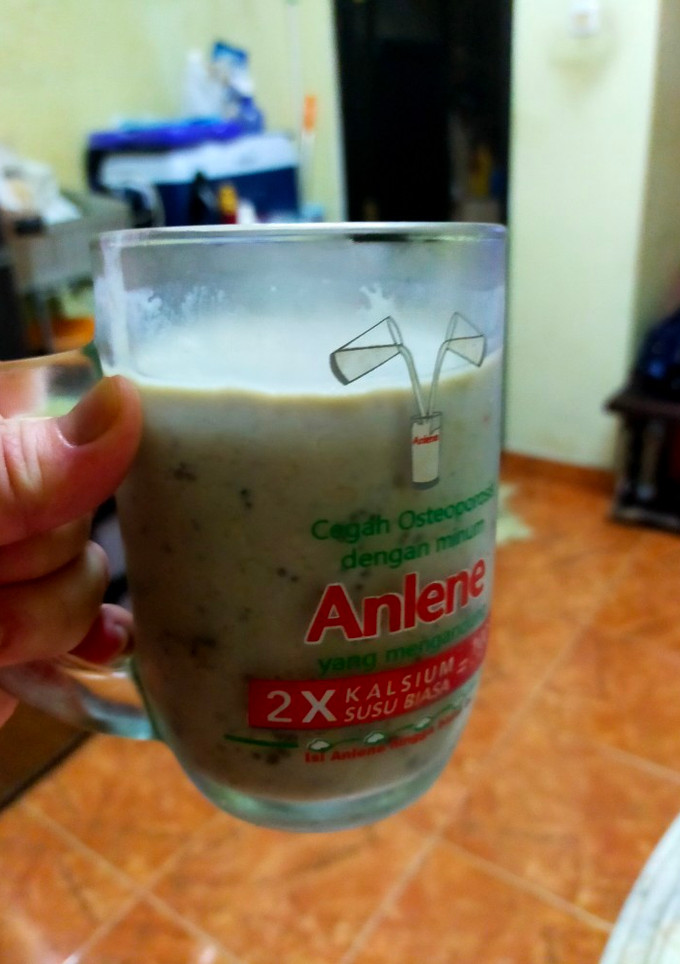 Foto resep 021. Overnight Oat Kurma