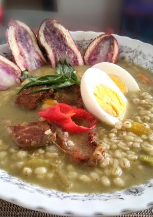 Una foto de Sopa verde con Morón 👍🇵🇪