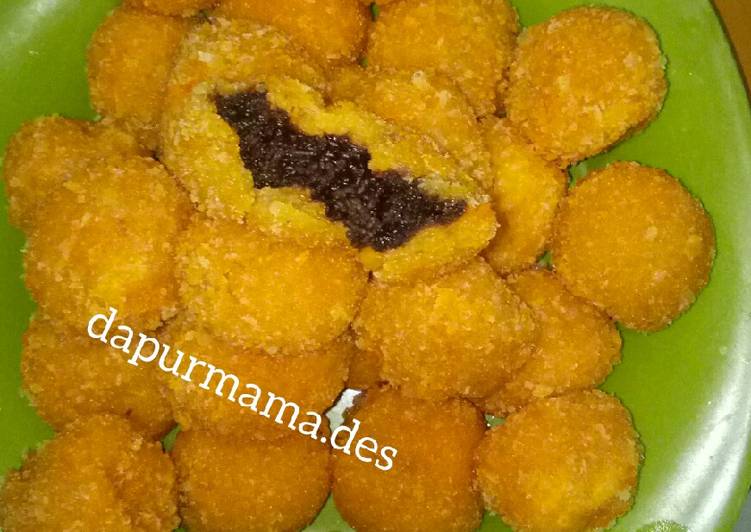 Bola Ubi Isi Coklat