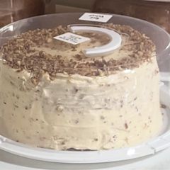 A picture of Velvet Cake.